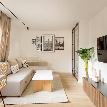 Luxurious 3 Min Walk From Eiffel Tower Apartman Párizs Kültér fotó