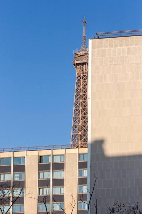 Luxurious 3 Min Walk From Eiffel Tower Apartman Párizs Kültér fotó